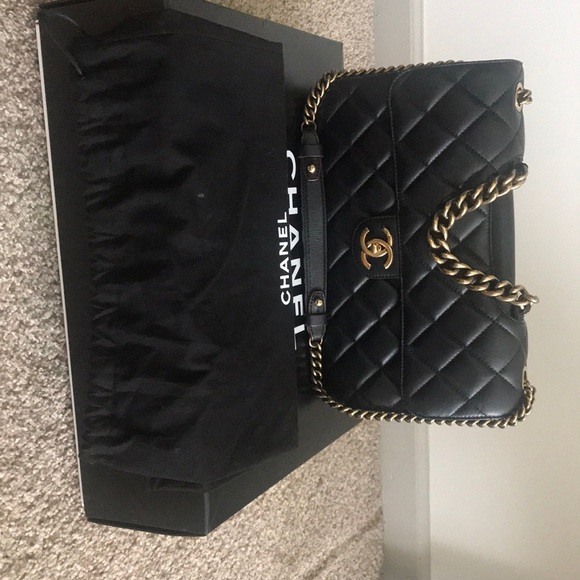 Handbag - Picture 14 of 14